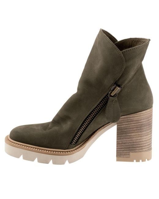 BUENO Brown Elliott Boot