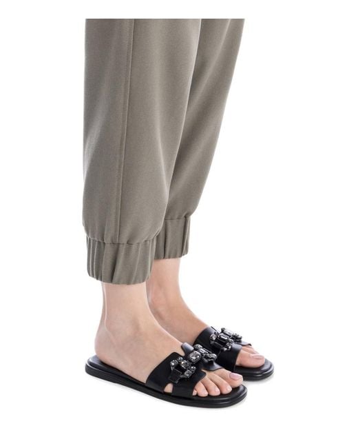 Xti Black Flat Sandals