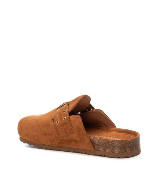 Xti Brown Refresh Collection Comfort Footbed Clogs By