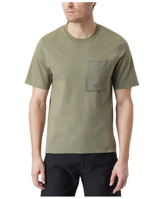 BASS OUTDOOR Green Short-sleeve Pocket T-shirt for men