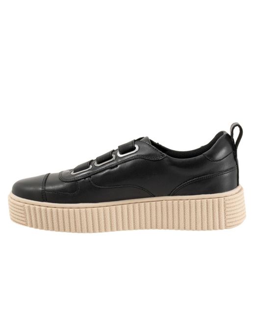Trotters Black Bliss Sneaker