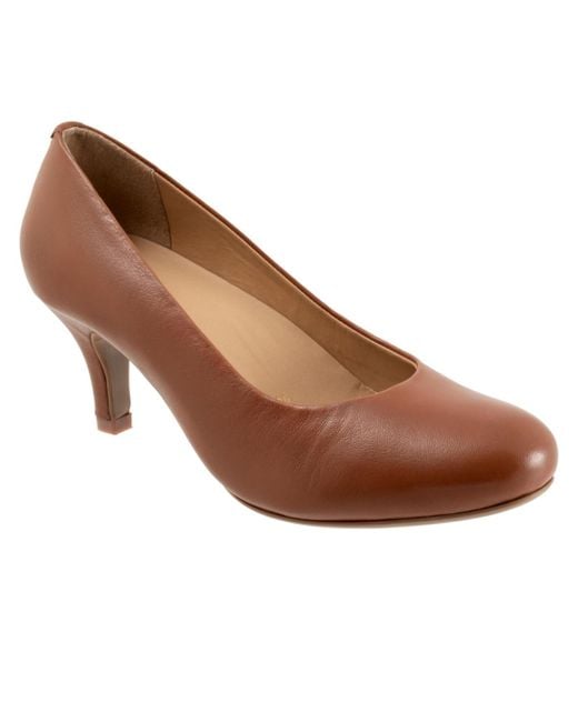Trotters Brown Lanay Pump