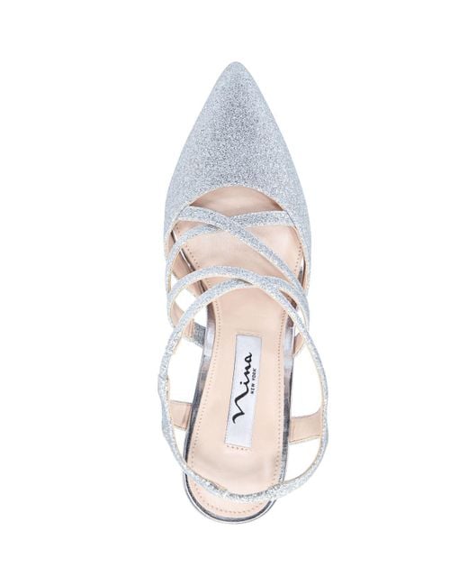 nina cianna pumps