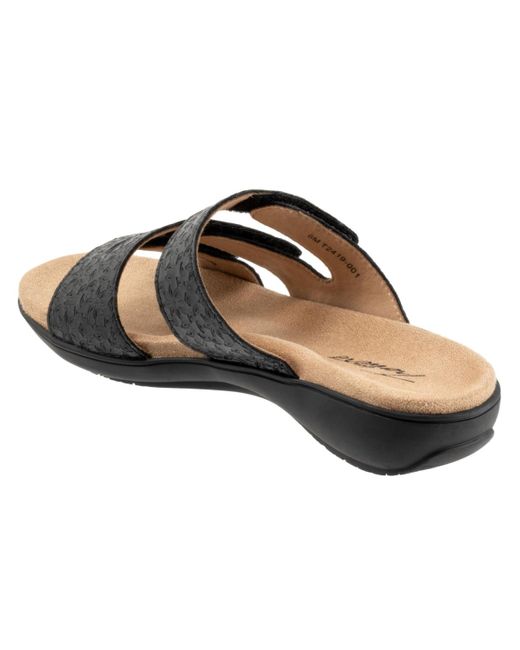 Trotters Brown Rose Tool Sandal