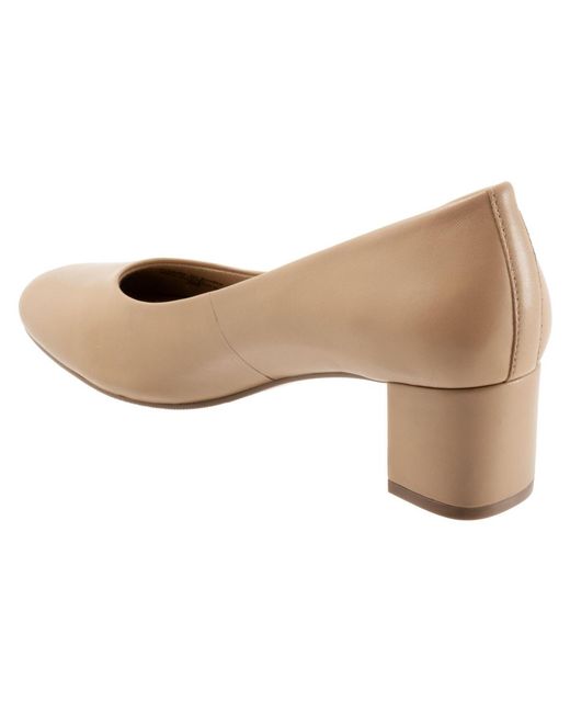 Trotters Natural Daria Pump