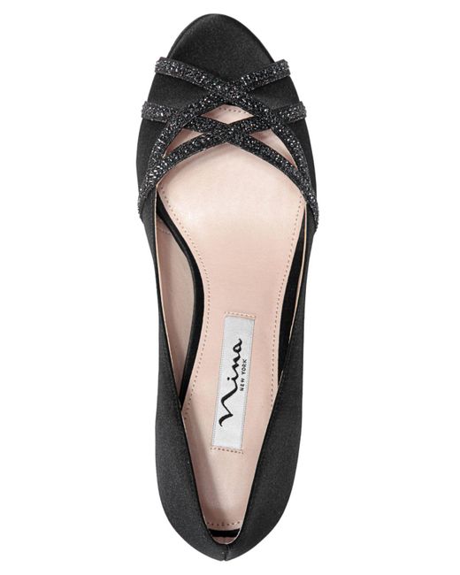 nina manon pump