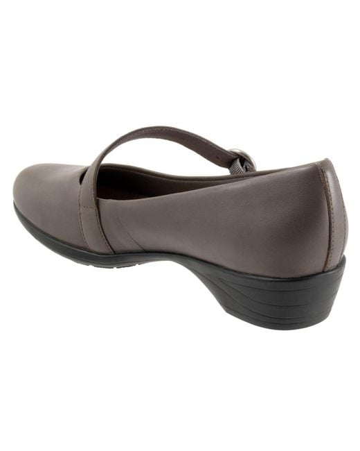 Trotters Gray Rochelle Flat