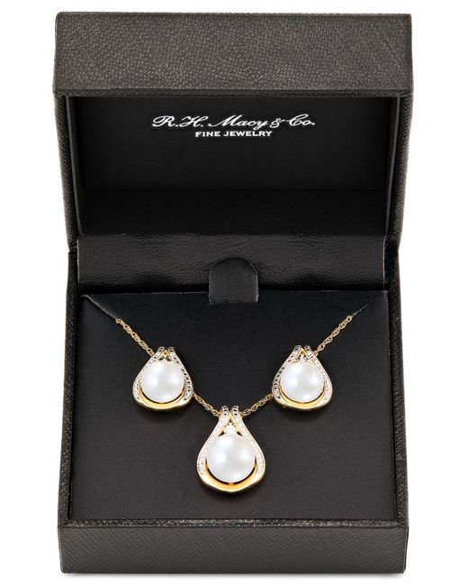 Macy's Metallic 2-pc. Set Cultured Freshwater Pearl (8 & 9mm