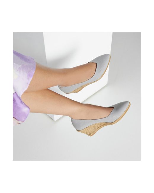 VISCATA White Roses Canvas V Cut Espadrille Wedges