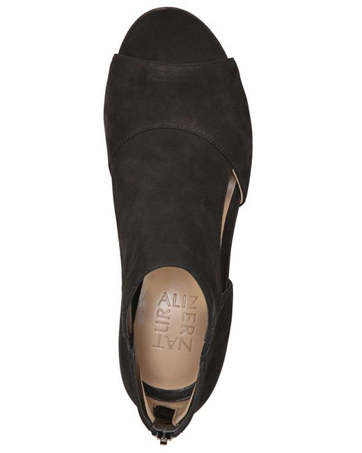 naturalizer greyson black