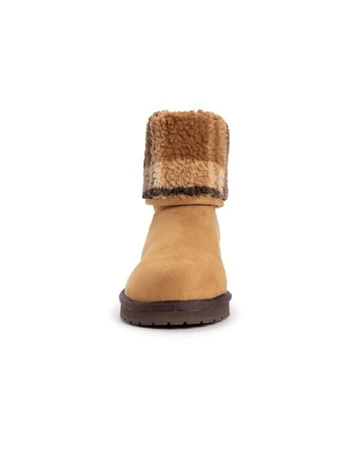 Muk Luks Black Clover Boot