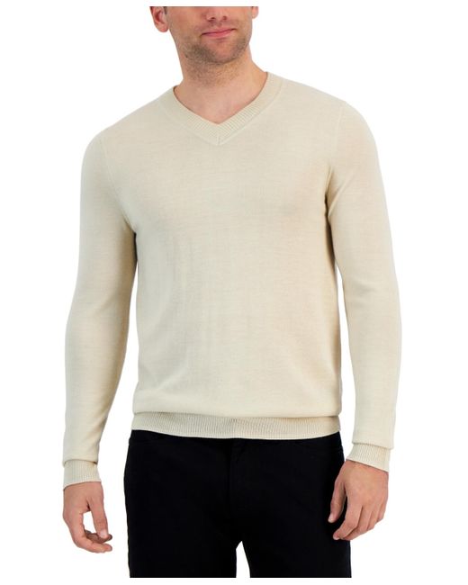 Alfani White Long-sleeve V-neck Merino Sweater for men