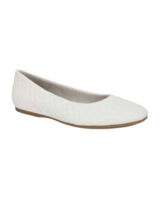 Easy Street Mazi Square Toe Flats in White Lyst