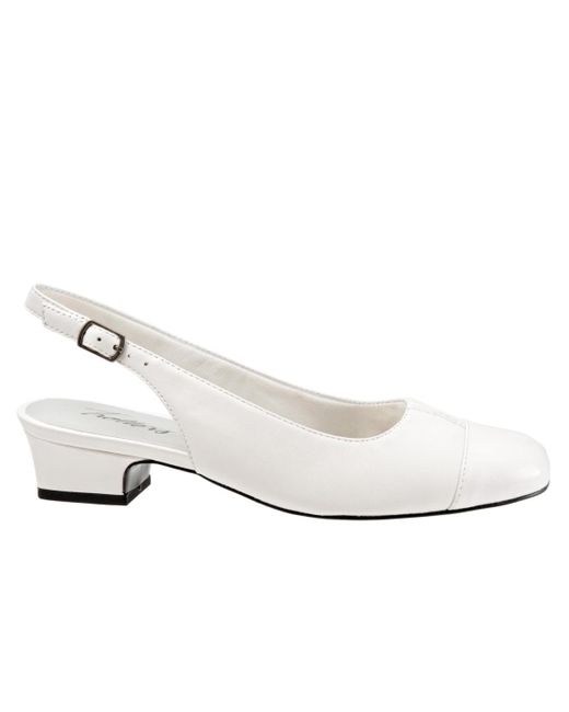 Trotters White Dea Pump