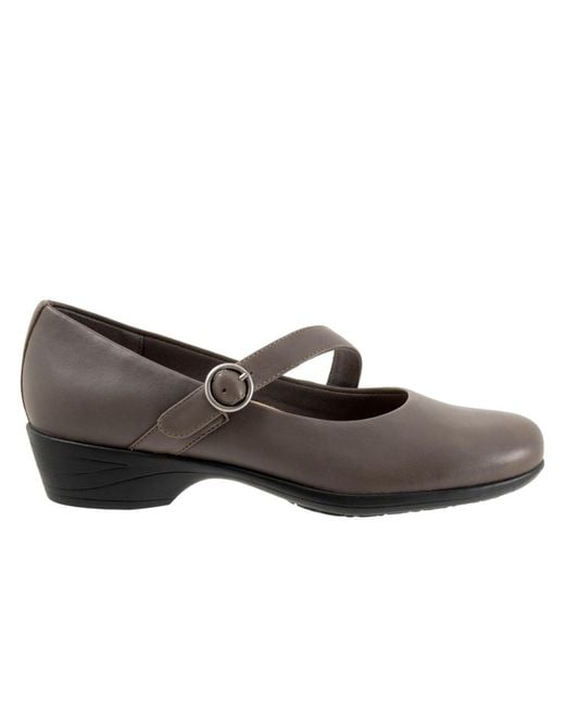 Trotters Gray Rochelle Flat