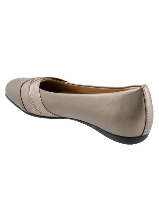 Trotters White Stella Flat