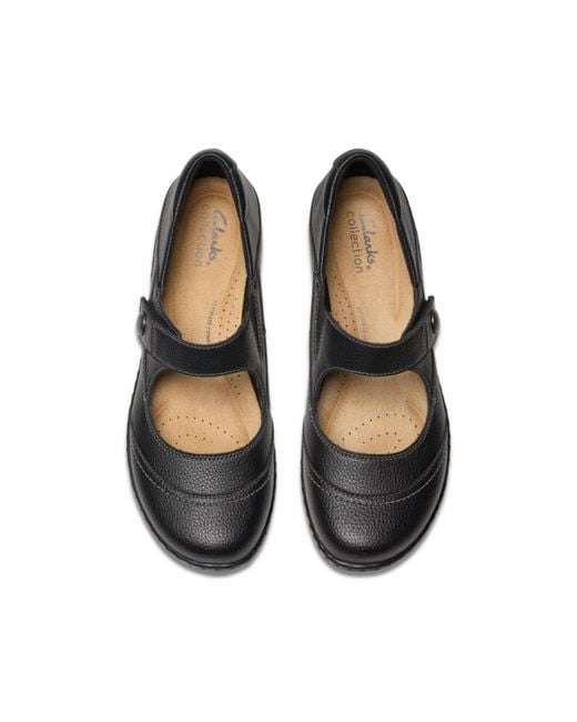 Clarks Collection Ashland Elayne Closed Toe Shoes in Black | Lyst