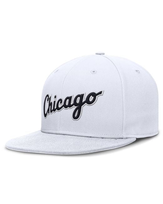 Nike White Chicago Sox True Performance Fitted Hat for men