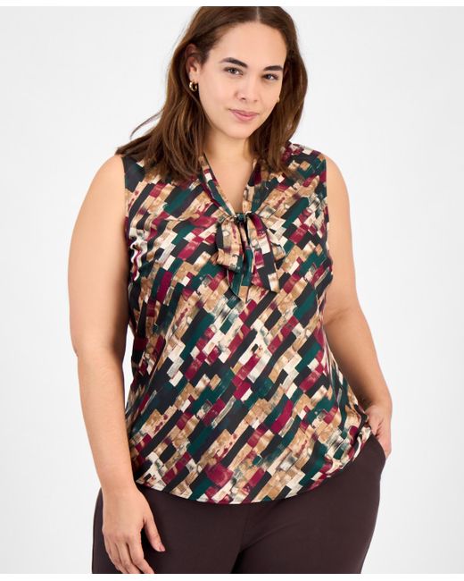 Kasper Black Plus Size Printed Tie-neck Sleeveless Top