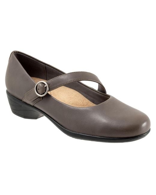 Trotters Gray Rochelle Flat