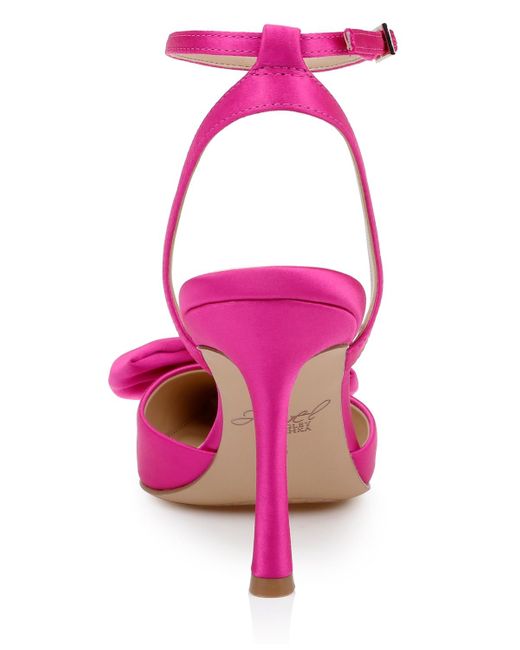 Badgley Mischka Pink Yanna Pointed Toe Evening Pumps