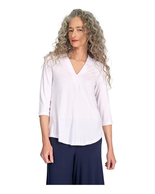 Alembika White Essential V-neck Top