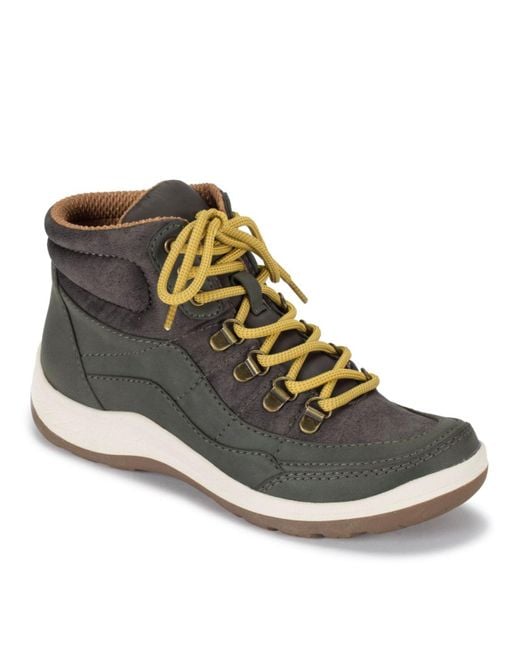 BareTraps Kamber Lace Up Hiker Boots in Black | Lyst