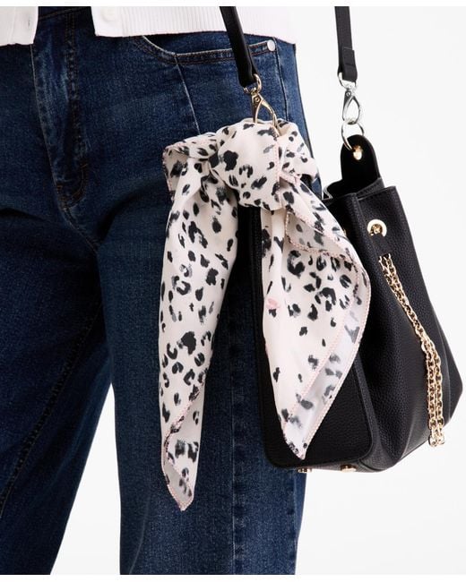 On 34th White Leopard-print Scarf