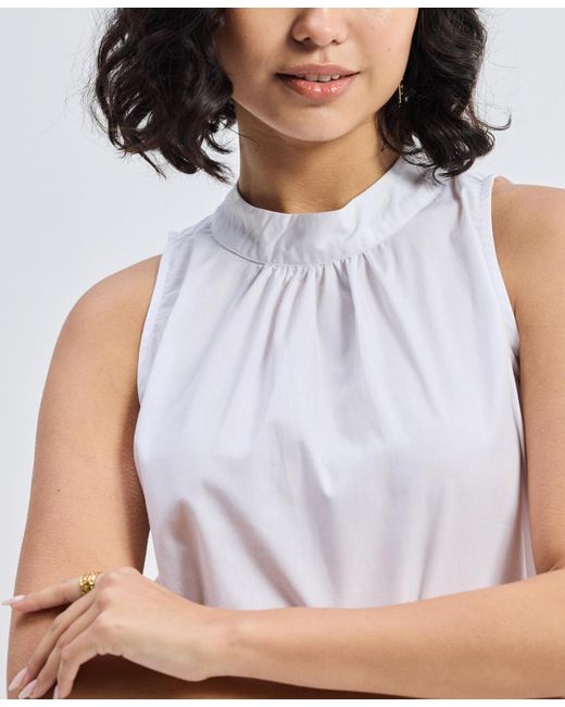 REISTOR Blue High-neck Top