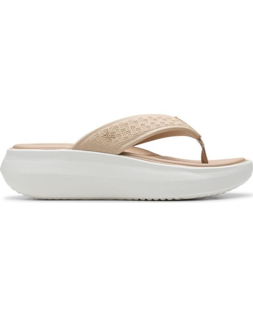 Clarks White Solevana Post Round Toe Als