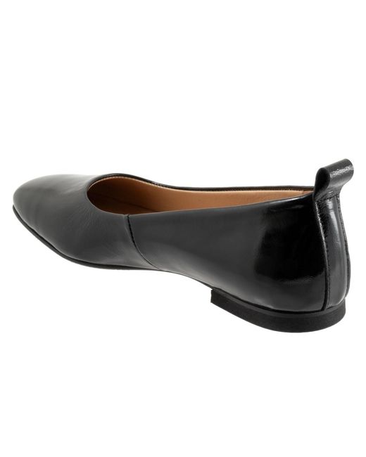 BUENO Black Elizabeth Flat