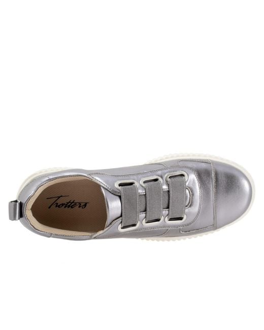 Trotters White Bliss Sneaker