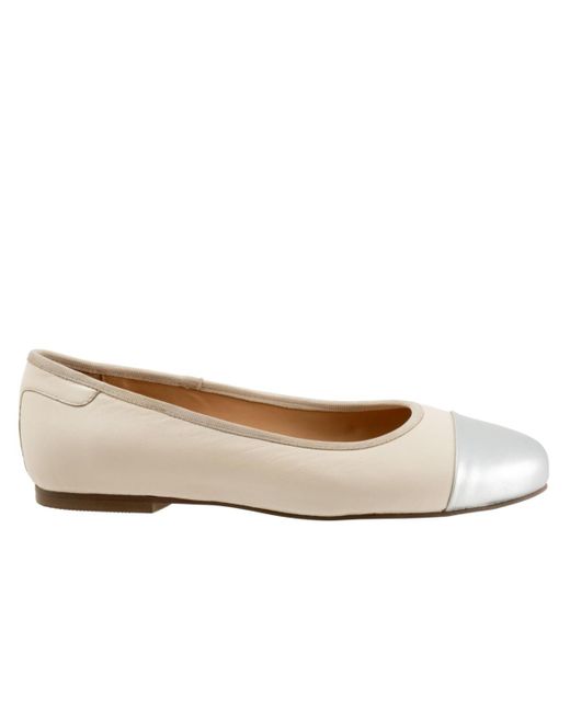 Trotters White Clara Flat
