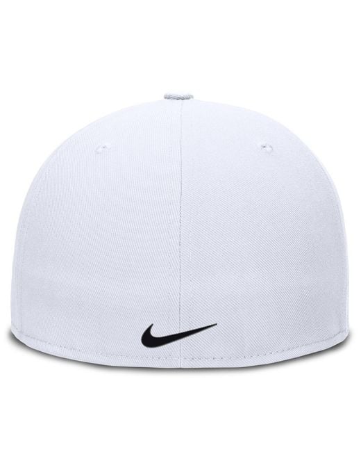 Nike White Chicago Sox True Performance Fitted Hat for men