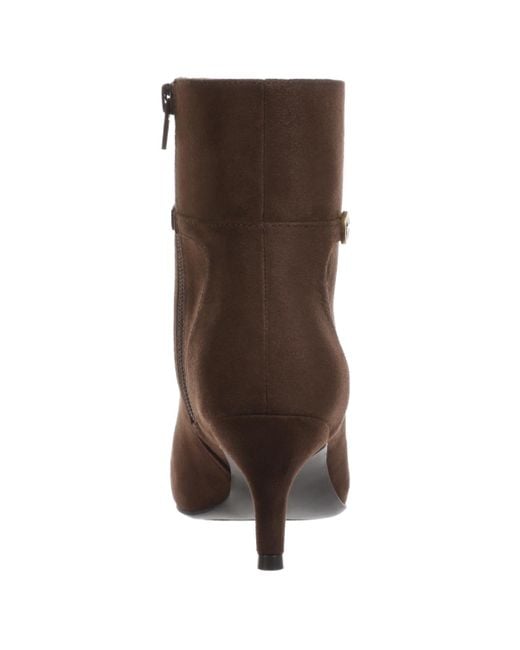 Giani Bernini Brown Caminna Pointy Toe Booties
