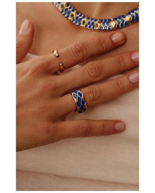 Retro Chic White Nirah Ring