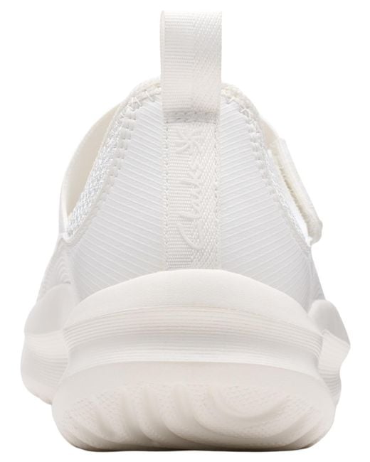 Clarks White Cloudsteppers Solevana Jane Round Toe Flats