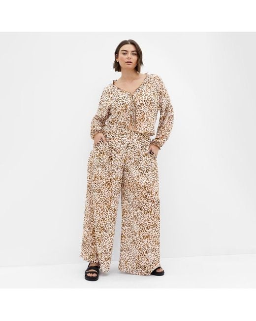 City Chic Natural Corina Top