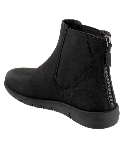 Softwalk® Black Albany Boot