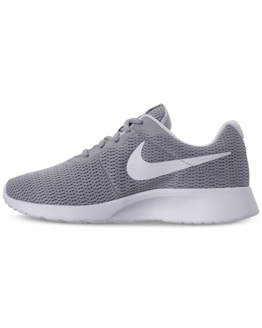 nike tanjun wide width