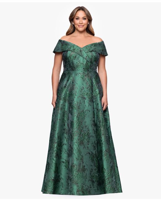 Xscape Plus Size Off-the-shoulder Metallic Jacquard Ball Gown in Green |  Lyst