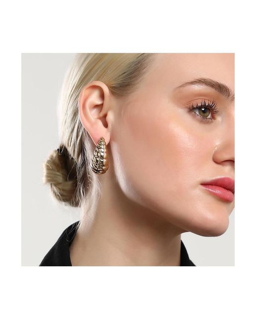 SOH Metallic The Medium Shell Stud Earrings