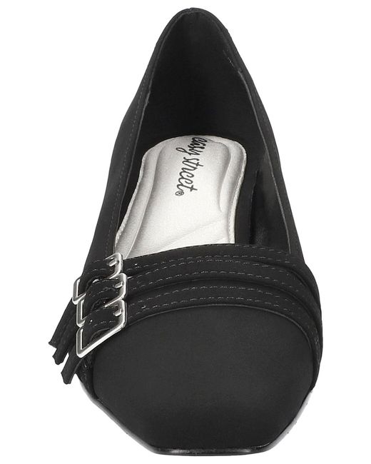 Easy Street Black Enya Square Toe Pumps