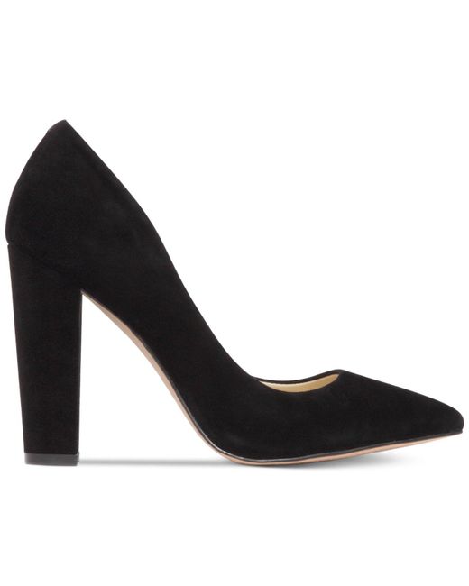 Jessica simpson hotsell black suede pumps