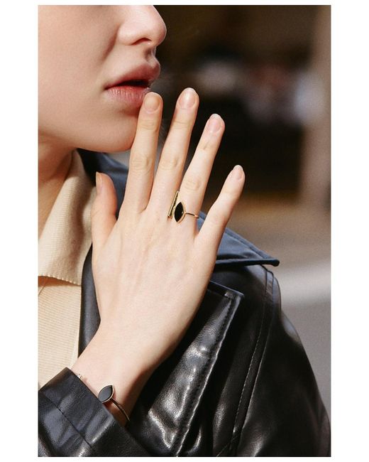 Retro Chic White Whispers Ring