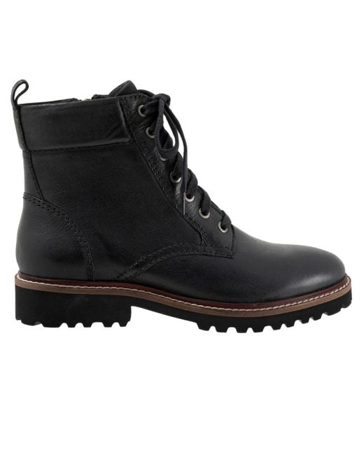 Softwalk® Black Icara Boot