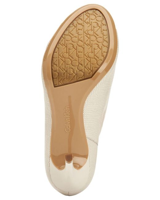 calvin klein nastassia bootie