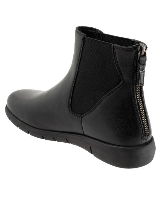 Softwalk® Black Albany Boot