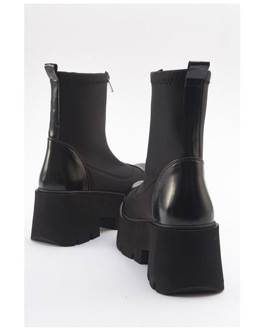 Prologue Shoes Black Bray Patent Chunky Boot ()