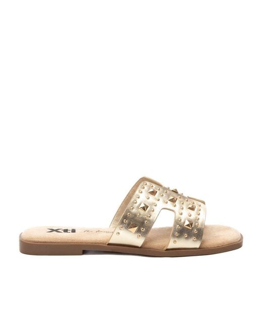 Xti Natural Flat Sandals By